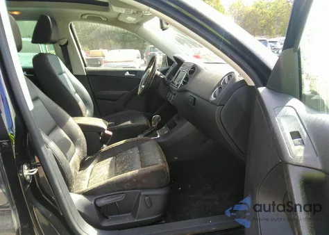 2016 Volkswagen Tiguan Se from USA, damaged, VIN WVGAV7AX3GW558857